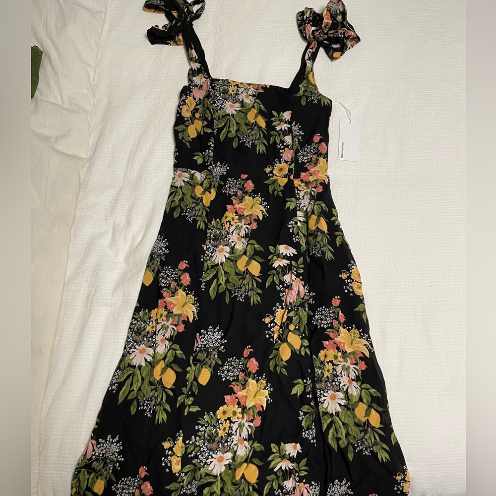 Reformation Twilight Sicilia Dress, New with tags. Never worn
